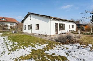 Einfamilienhaus kaufen in Schultheiß-Bär-Straße, 88453 Erolzheim, Einfamilienhaus auf großem Grundstück in Erolzheim
