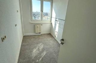 Wohnung mieten in Daheimstraße 16, 06842 Dessau-Roßlau, Schöne stilvolle 3-R-Wohnung im 3.OG mit BLK.ca.58,20 m²zu vermieten.