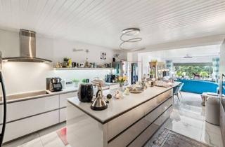 Wohnung kaufen in Barbarastraße 37, 63801 Kleinostheim, Große 4 Zimmer-Eigentumswohnung mit XXL Grundstück im schönen Kleinostheim