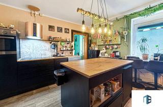 Einfamilienhaus kaufen in Im Winkel, 55621 Hundsbach, Vielseitiges Einfamilienhaus mit Potenzial – Wohnen, Arbeiten oder Vermieten auf insgesmat ca.166 qm