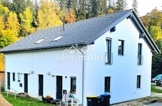 Haus mieten in Ringstraße, 79822 Titisee-Neustadt, Hochwertige Neubau Doppelhaushälfte mit Terrasse und großem ca. 380 m2 privaten Garten