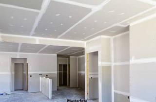 Einfamilienhaus kaufen in Wolfstal, 97956 Werbach, Hier fehlt noch das Finish! Einfamilienhaus mit Garage