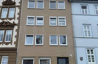 Wohnung kaufen in Am Markt 9a, 36251 Bad Hersfeld, Direkt am Bad Hersfelder Marktplatz *** Dachgeschoss *** 2 ZKB-Wohnung ***