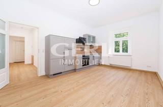 Wohnung mieten in 94315 Straubing, Renovierte 3,5-Zimmer-Altbauwohnung im Stadtzentrum - WG geeignet