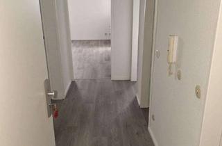 Wohnung mieten in Lucas-Cranach-Str. 26, 65428 Rüsselsheim, Schöne 2 Zimmer Wohnung mit Balkon INKLUSIVE Garage