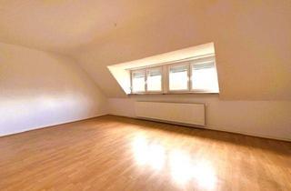 Wohnung mieten in 66113 Saarbrücken, Großzügige drei Zimmerwohnung im Dachgeschoss am Rastpfuhl
