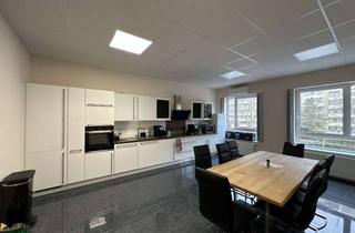 Büro zu mieten in Märkische Allee 84a, 12681 Marzahn, Bürofläche zu vermieten in 12681 Berlin