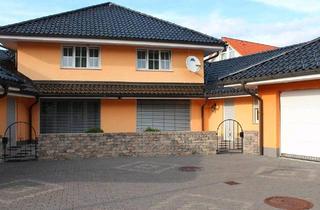 Haus kaufen in 79843 Löffingen, Löffingen - Luxuriöses Haus im toskanischen Stil mit Einliegerwohnung