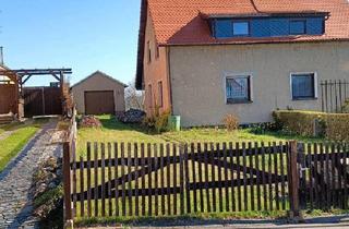 Doppelhaushälfte kaufen in 04680 Colditz, Colditz - Doppelhaushälfte mit Garage und Garten 590 m2