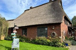 Haus kaufen in 25588 Oldendorf, Oldendorf - Tradition trifft Moderne unter Reet - provisionsfrei -