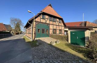 Haus kaufen in 19230 Hagenow, ! Preissenkung !Exklusives Fachwerkhaus mit rustikaler Eleganz, Garten und historischem Weinkeller