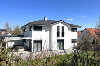 Villa kaufen in 85250 Altomünster, Luxus in Perfektion: Moderne, freistehende Walmdachvilla auf parkähnlichem Grundstück und gr. Garage