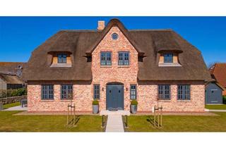 Haus kaufen in 25938 Oevenum, Reetdachtraumhaus im Herzen von Oevenum