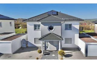 Villa kaufen in 34246 Vellmar, Imponierendes "Wohn-Juwel" für die anspruchsvolle Familie!Neuwertige Stadtvilla (2 FH) in Vellma