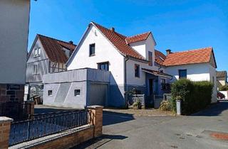 Haus kaufen in 35287 Amöneburg, Amöneburg - 140 m² Haus mit Keller und Nebengebäude