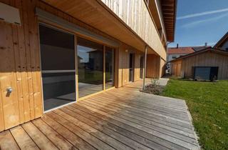 Wohnung kaufen in 83123 Amerang, Erstbezug! Hochwertige Gartenwohnung mit ca. 90 m² Gartenanteil in ruhiger Lage