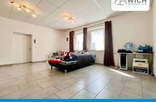 Wohnung kaufen in 95500 Heinersreuth, Renovierte & vermietete 4- Zimmer- Wohnung in Altenplos