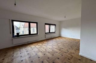 Wohnung mieten in 71691 Freiberg, Frisch renovierte helle und geräumige 2,5 Zimmer Wohnung | Gartenmitbenutzung
