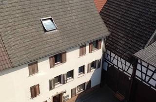 Haus kaufen in 72108 Rottenburg, Rechte Seite eines modernen Vierfamilienhauses – Komplett saniert und vielseitig nutzbar!