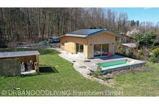 Haus kaufen in 82407 Wielenbach, Modernes Waldchalet mit Privatpool PV-Anlage Rückzugsort auf 1.703 m² in Toplage