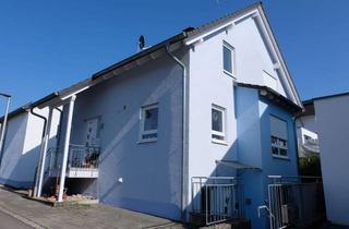 Haus kaufen in 74232 Abstatt, Familienfreundliches Wohnen mit Garten, Garage und Einliegerwohnung