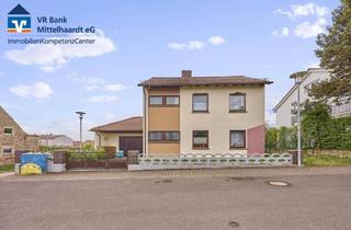 Einfamilienhaus kaufen in 67157 Wachenheim, Wachenheim - Großzügiges Einfamilienhaus mit eigenem Garten in ruhiger Lage von Wachenheim!