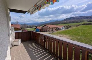 Wohnung kaufen in 93462 Lam, Charmante Eigentumswohnung mit herrlichem Weitblick in Engelshütt bei Lam