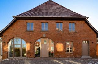 Wohnung mieten in 23701 Eutin, Exklusive 5,5-Zimmer-Wohnung in restauriertem Ackerbürgerhaus von 1835 mit Sauna & Kamin