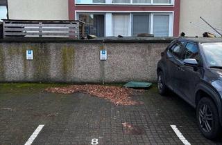Garagen mieten in Neuhäuser Straße 11, 33102 Paderborn, Außenstellplatz mitten in Paderborn