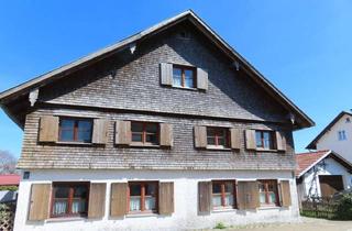 Haus kaufen in 87452 Altusried, Zweifamilien-Wohnhaus in Frauenzell