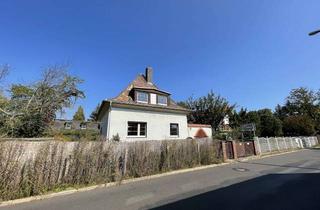 Einfamilienhaus kaufen in 04416 Markkleeberg, Sanierungsbedürftiges Einfamilienhaus mit Remise in Markkleeberg-Zöbigker