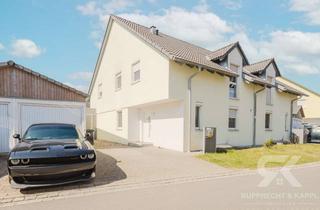 Doppelhaushälfte kaufen in 92690 Pressath, Neuwertige Doppelhaushälfte in Pressath mit hoher Mieteinnahme und sicherer Vermietung an die BRD