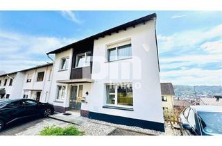 Anlageobjekt in 63619 Bad Orb, (R)eserviert!Hochwertiges Drei- bis Vierfamilienhaus in erhobener Ortsrandlage