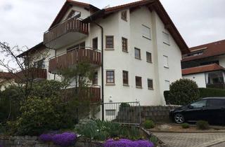 Wohnung kaufen in Köpferweg, 74348 Lauffen, Freundliche 2,5-Zi-Dachgeschosswohnung mit Balkon in Lauffen am Neckar