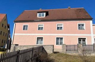 Haus kaufen in 92355 Velburg, Wohn-und Geschäftshaus innerhalb der alten Stadtmauern von Velburg zum neuen Leben erwecken !