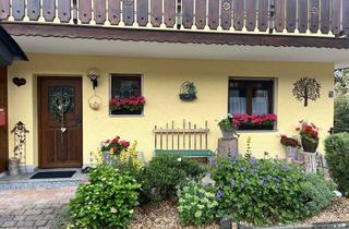 Einfamilienhaus kaufen in 93453 Neukirchen, Traditionelles Bayerisches Einfamilienhaus mit einzigartigem Fachwerk und Panoramablick