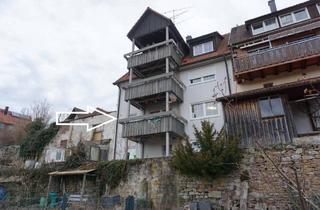 Haus kaufen in 72280 Dornstetten, Dornstetten - Charmantes 3-Familienhaus in begehrter Aussichtslage von Dornstetten.