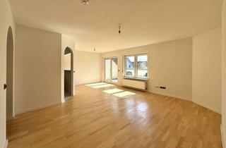 Wohnung kaufen in 63457 Hanau, Charmante Dachgeschosswohnung mit großzügigem Wohnbereich in ruhiger Lage!