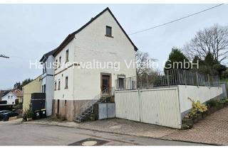 Haus kaufen in 66589 Merchweiler, BIETERVERFAHREN - Handwerkertraum mit Perspektive – EFH mit Garten und zwei Garagen!