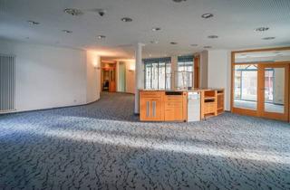 Gewerbeimmobilie kaufen in Raiffeisenstraße, 74889 Sinsheim, Gepflegte Einheit mit viel Platz in zentraler Lage: ehemalige Bankfiliale sucht kreativen Investor!