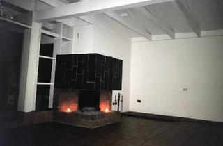 Haus kaufen in 26655 Westerstede, Westerstede - Großes spezielles Haus, Split-Level, Kamin, Sauna