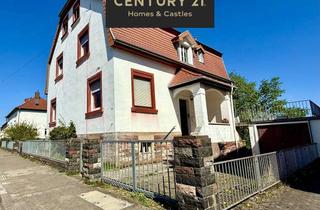 Villa kaufen in 66130 Saarbrücken, Ca. 260 m² große Stadtvilla in Saarbrücken Güdingen verteilt auf 3 Etagen