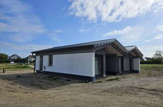 Haus mieten in Questiner Straße, 18233 Am Salzhaff, Erstbezug! Moderner Bungalow mit Blick auf das Salzhaff