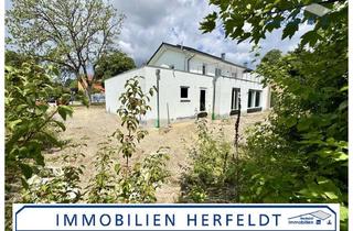 Wohnung kaufen in 86391 Stadtbergen, Attraktiver Erstbezug: Moderner Neubau mit zwei ETW´s, Doppelgarage & Niedrigenergiebauweise