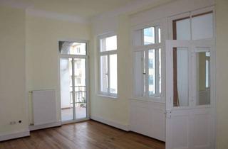 Wohnung mieten in Konrad-Adenauer-Straße 13, 67433 Kernstadt, Helle 5-ZKB Altbau-Wohnung mit Balkon in Neustadt