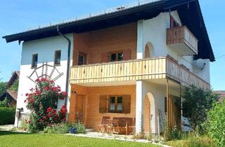 Haus kaufen in 83137 Schonstett, Freies Ein-zwei-drei Familienhaus zur Eigennutzung oder Vermietung, 1990 renoviert und gut in Schuß.