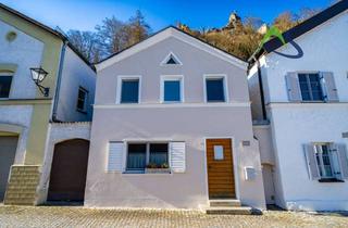 Haus kaufen in 93339 Riedenburg, Historisches Juwel von 1675 - Zeitlose Eleganz am Fuße des Burgberges