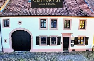 Bauernhaus kaufen in 66130 Saarbrücken, Zeitloses Erbe aus 1625 – Charmantes Bauernhaus mit vielseitiger Gewerbeeinheit