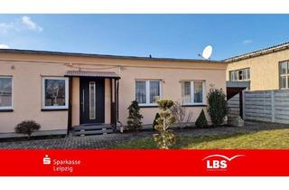 Mehrfamilienhaus kaufen in 04523 Pegau, Pegau - Modernes Bungalow am Teich