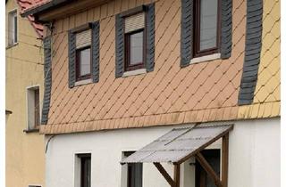 Doppelhaushälfte kaufen in 07389 Ranis, Ranis - Sanierungsbedürftige Doppelhaushälfte mit Garten und Scheune